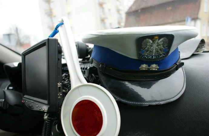 W ciągu jednego dnia olsztyńska policja odebrała prawa jazdy 4 kierowcom.